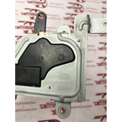 Привід замка багажника Kia Sorento 2002- 812403E000